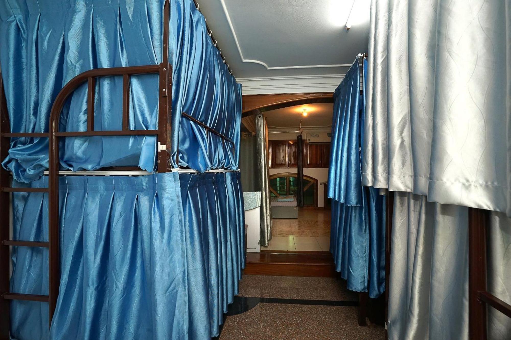 Sakura Hostel Saigon Хошимін Екстер'єр фото